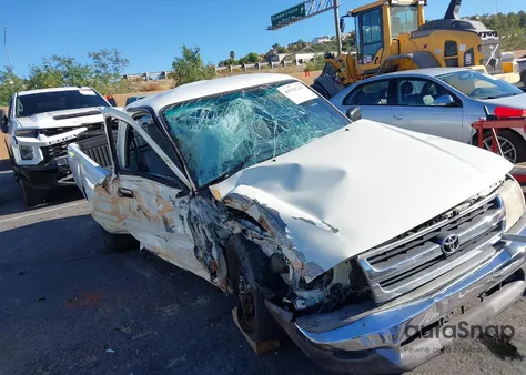 1998 Toyota Tacoma из США, поврежденный, VIN 4TANL42N4WZ126861